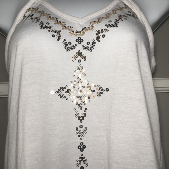 NO BOUNDARIES TANK TOP - Picture 3 of 7